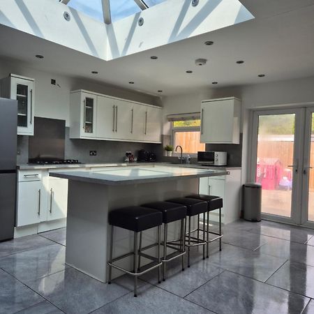 Cardiff City Centre House - Sleeps 6 Экстерьер фото