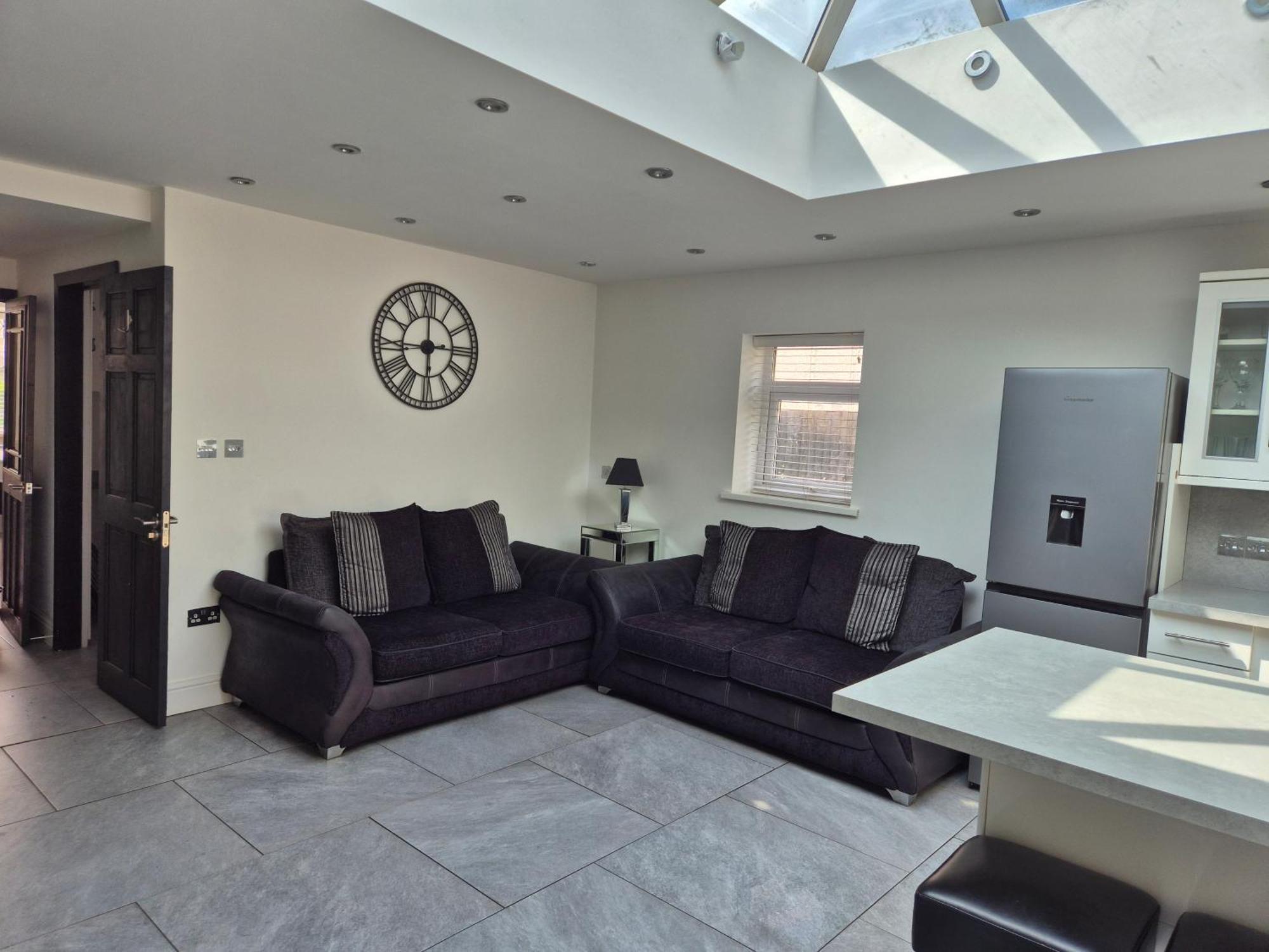 Cardiff City Centre House - Sleeps 6 Экстерьер фото
